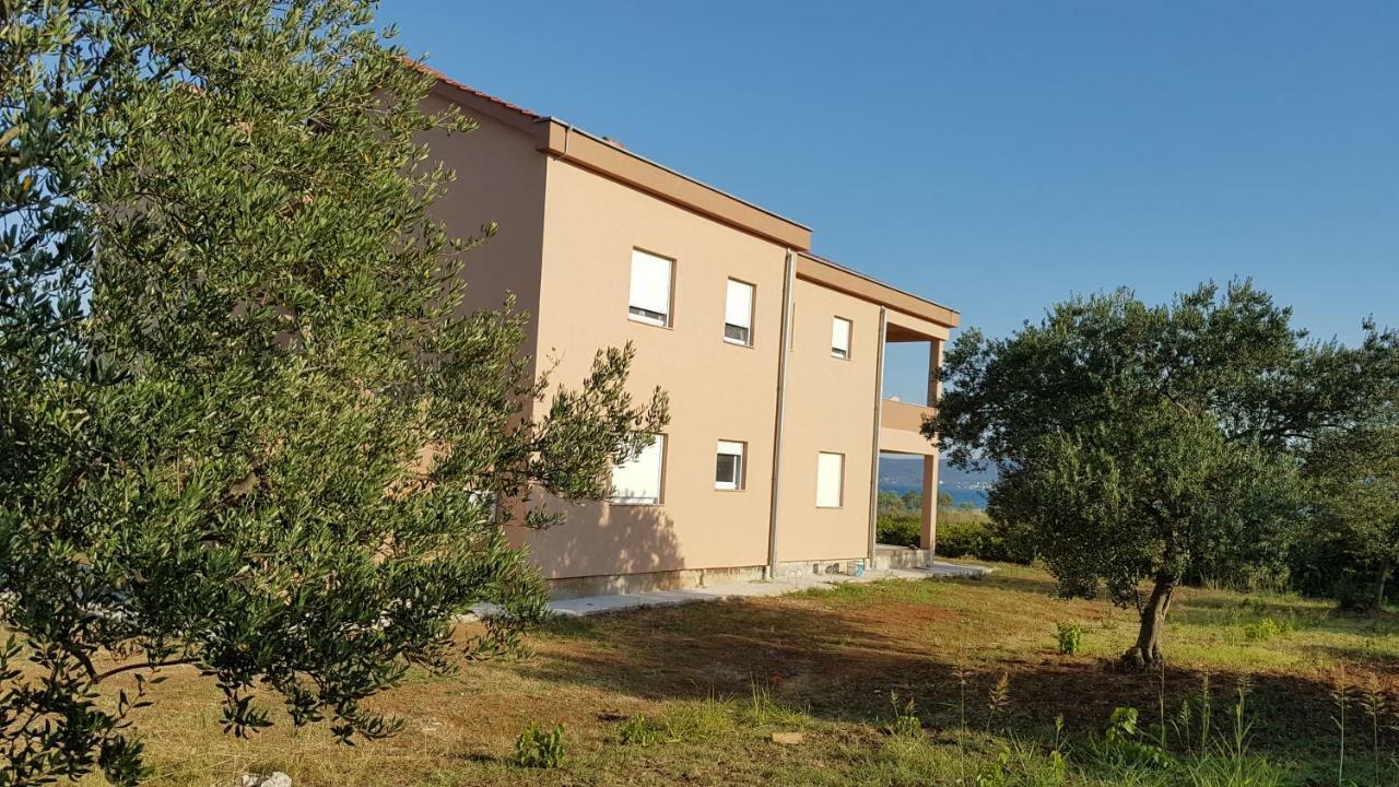 Apartments Borna Sukošan Exterior foto